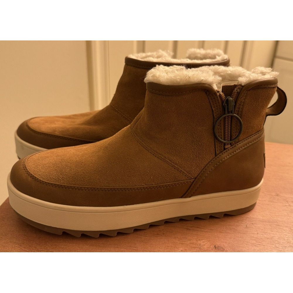 Koolaburra by Ugg Chestnut Brown Leather & Suede Tynlee Zip Low Bootie Size 8